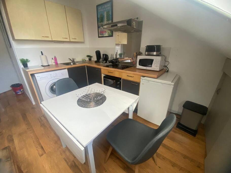 Appartement T2 Aix Les Bains Aix-les-Bains Eksteriør bilde